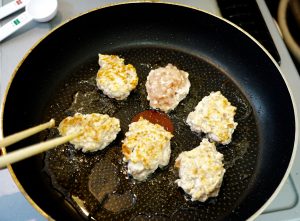 Umeboshi Shiso Tsukune - Step2