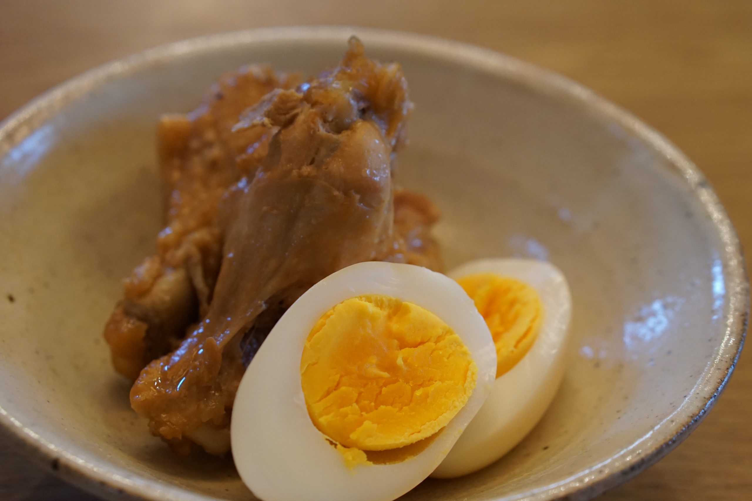 Soy-Vinegar Braised Drumsticks and Eggs