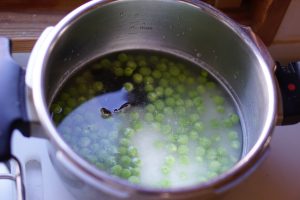 Green Pea Rice - Step1