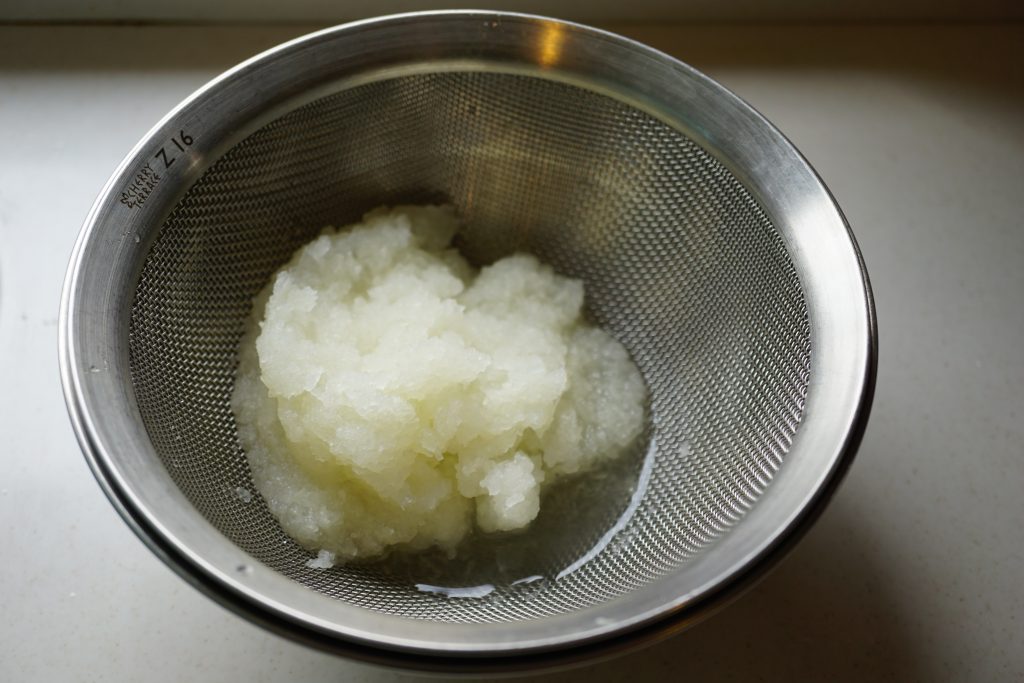 Simmered Cod with Grated Daikon - Preparation