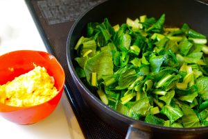 Komatsuna and Scrambled Egg Stir-Fry - Step2