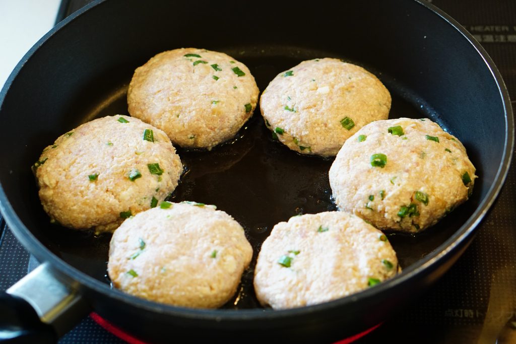 Tofu-Pork Hamburg Steak - Step2