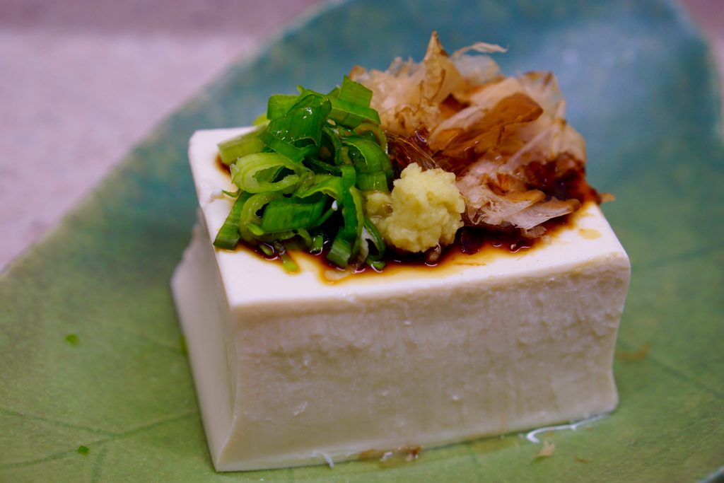 Hiyayakko (chilled tofu)
