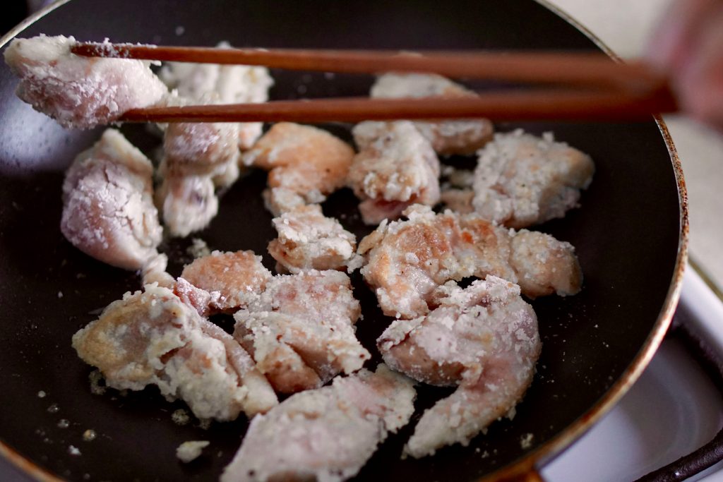 Juicy Chicken Mizore-ni - Step1