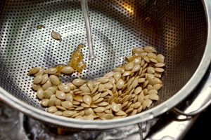 Crispy Kabocha Seeds - Step1